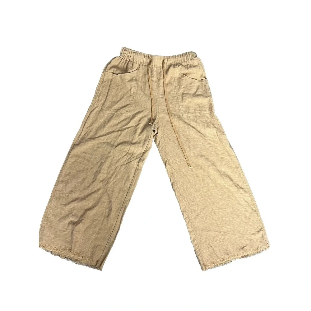 GIGO USA Women Beige Wide Leg Cropped Pants Elastic Waist‎ Frayed Hem Size S